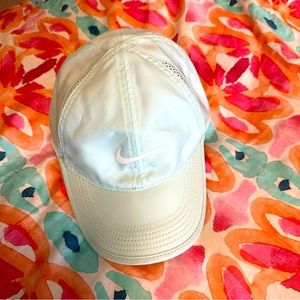 NWOT ADIDAS HAT LIGHT TEAL